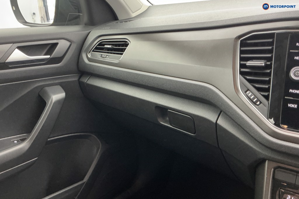 Volkswagen T-Roc SE Manual Petrol SUV - Stock Number (1642434) - 18th supplementary image