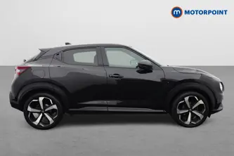 Nissan Juke Tekna Manual Petrol SUV - Stock Number (1644152) - Drivers side