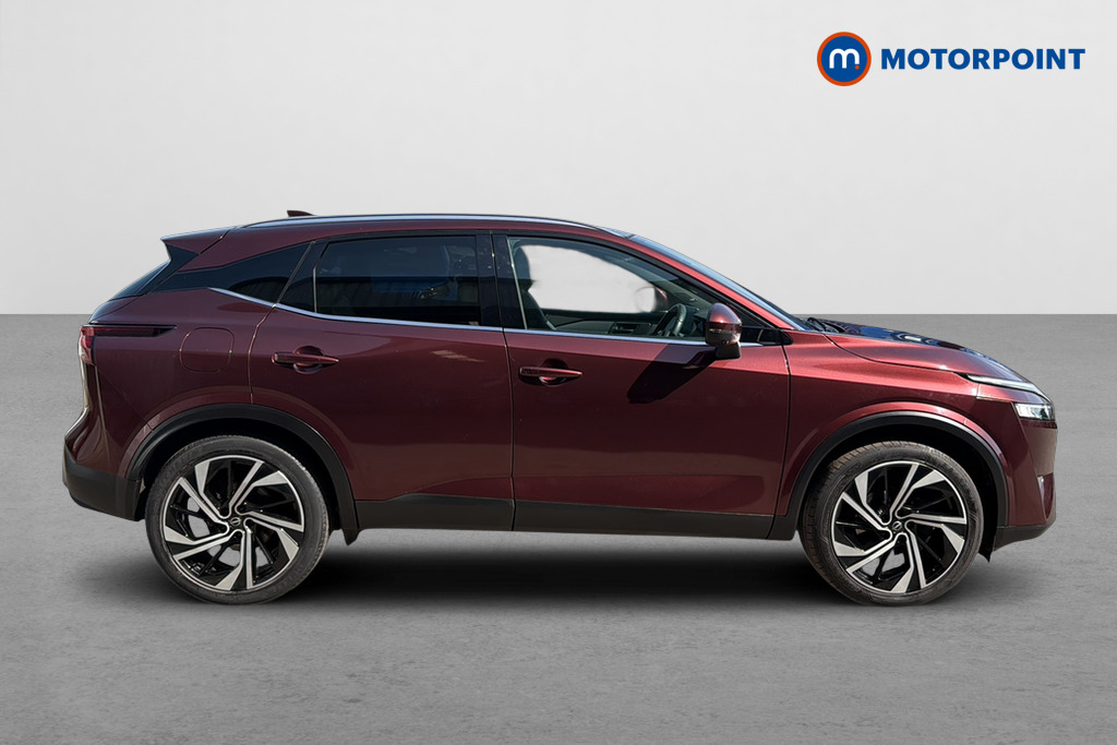 Nissan Qashqai Tekna-Plus Manual Petrol SUV - Stock Number (1644340) - Passenger side