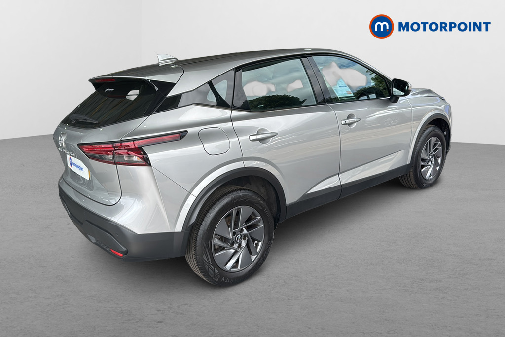 Nissan Qashqai Acenta Premium Automatic Petrol SUV - Stock Number (1645150) - Passenger side rear corner