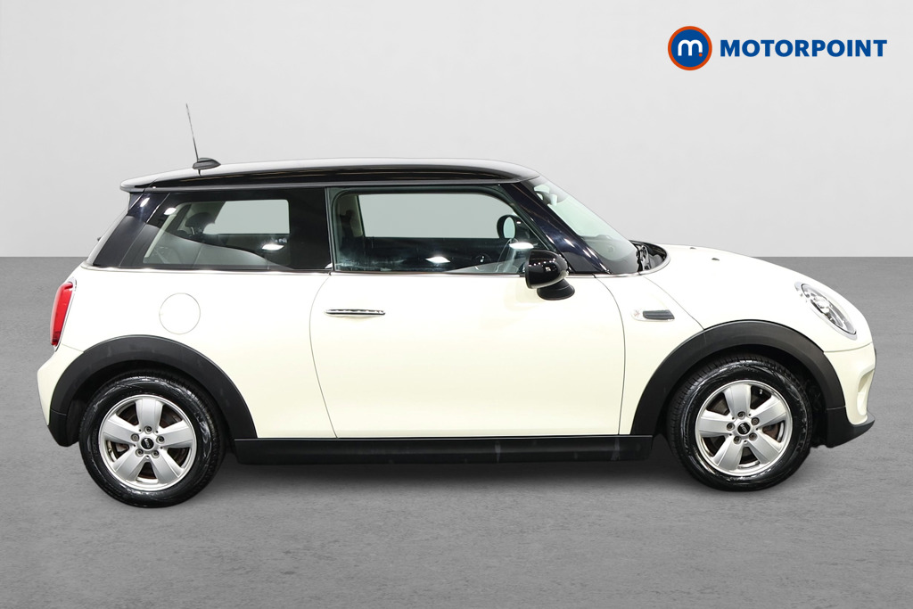 Mini Hatchback Cooper Classic Manual Petrol Hatchback - Stock Number (1645264) - Drivers side