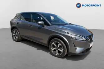 Nissan Qashqai N-Connecta Automatic Petrol SUV - Stock Number (1646000) - Drivers side front corner