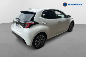 Toyota Yaris Excel Automatic Petrol-Electric Hybrid Hatchback - Stock Number (1646555) - Passenger side rear corner