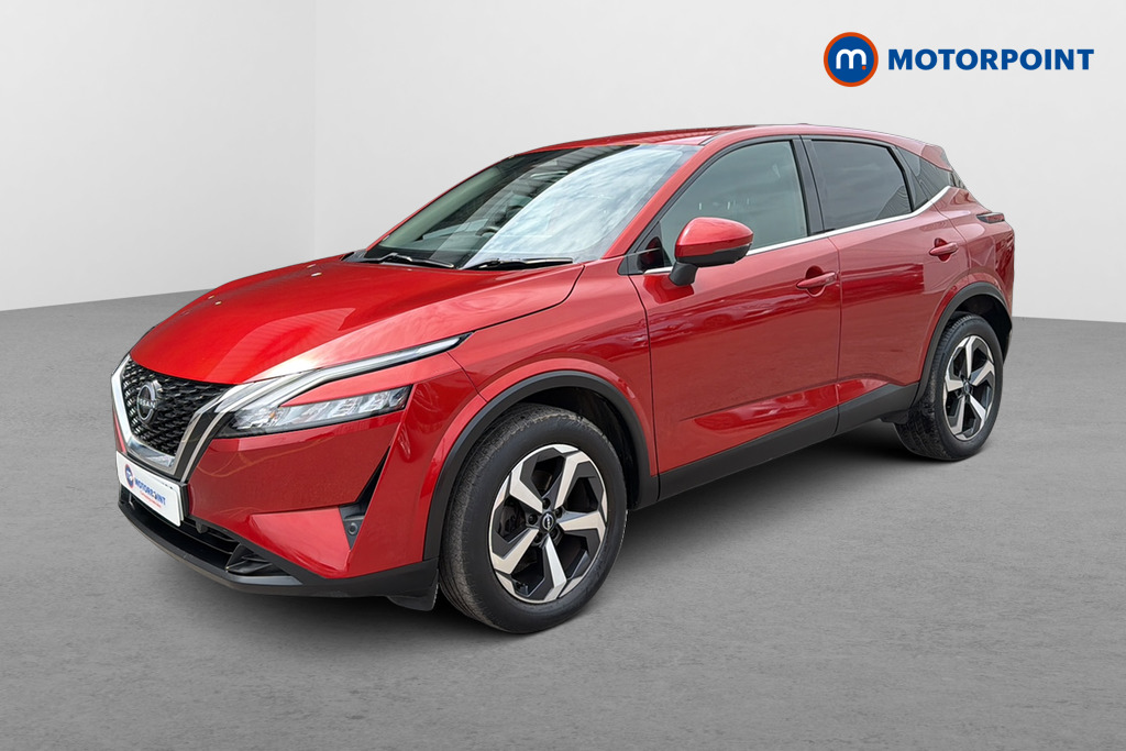 Nissan Qashqai N-Connecta Manual Petrol SUV - Stock Number (1646615) - Passenger side front corner