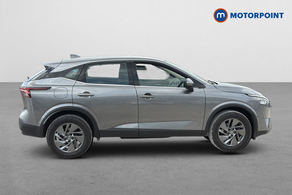 Nissan Qashqai Acenta Premium Manual Petrol SUV - Stock Number (1646726) - Passenger side