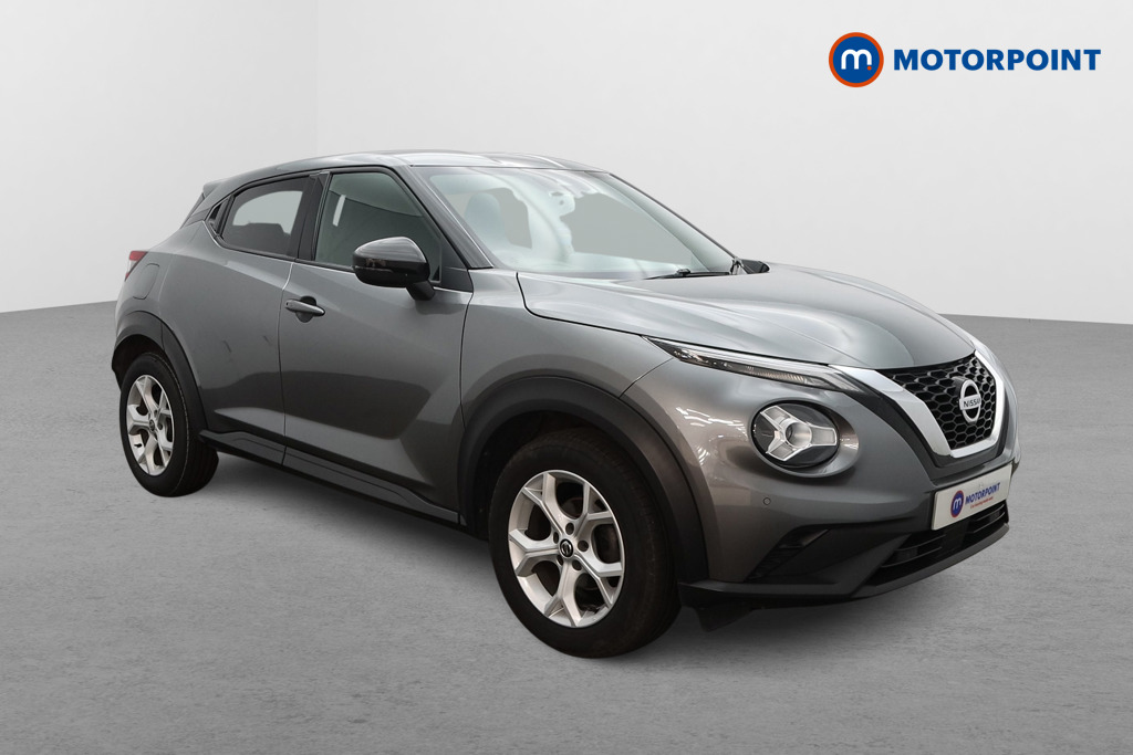 Nissan Juke N-Connecta Manual Petrol SUV - Stock Number (1647383) - Drivers side front corner