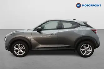 Nissan Juke N-Connecta Manual Petrol SUV - Stock Number (1647383) - Passenger side