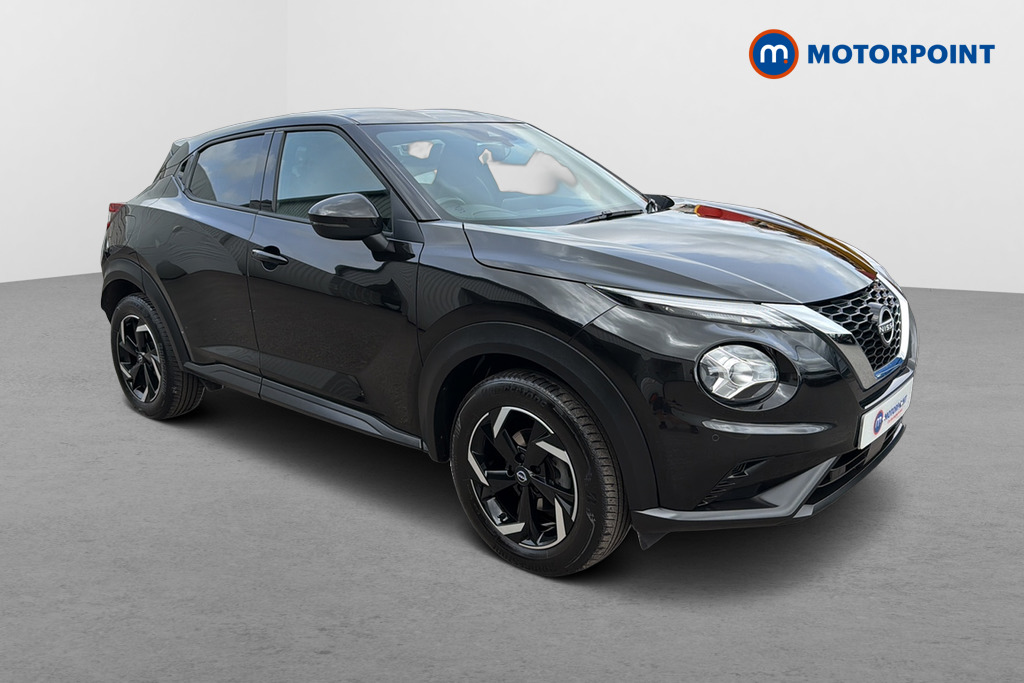 Nissan Juke N-Connecta Automatic Petrol SUV - Stock Number (1647928) - Drivers side front corner