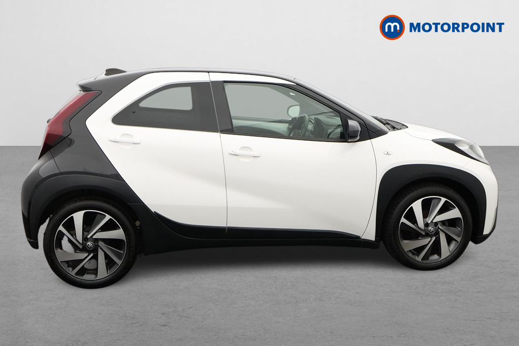 Toyota Aygo X Edge Manual Petrol Hatchback - Stock Number (1648232) - Passenger side