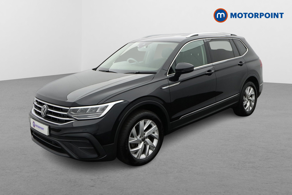 Volkswagen Tiguan Allspace Life Manual Petrol SUV - Stock Number (1648361) - Passenger side front corner