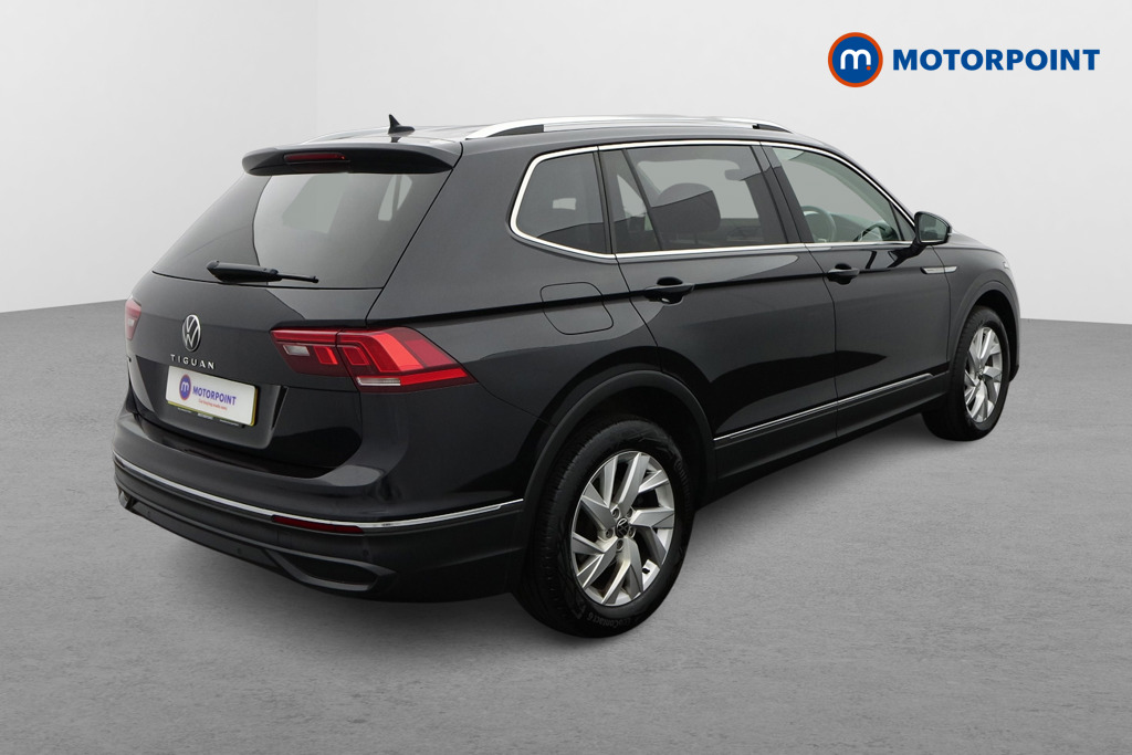 Volkswagen Tiguan Allspace Life Manual Petrol SUV - Stock Number (1648361) - Drivers side rear corner