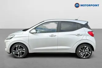 Hyundai I10 Premium Manual Petrol Hatchback - Stock Number (1648372) - Drivers side