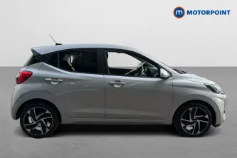 Hyundai I10 Premium Manual Petrol Hatchback - Stock Number (1648372) - Passenger side