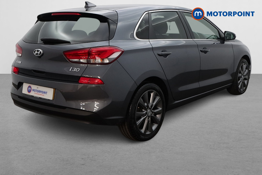 Hyundai I30 Premium Manual Petrol Hatchback - Stock Number (1648562) - Drivers side