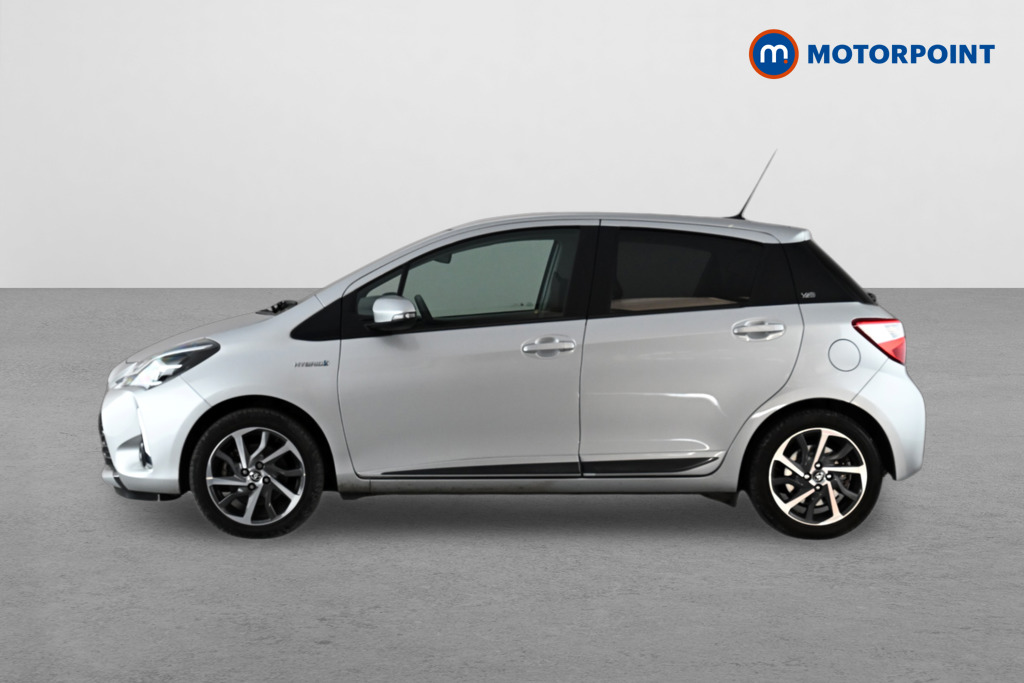 Toyota Yaris Y20 Automatic Petrol-Electric Hybrid Hatchback - Stock Number (1648565) - Passenger side