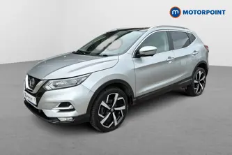 Nissan Qashqai N-Motion Automatic Petrol SUV - Stock Number (1648566) - Passenger side front corner