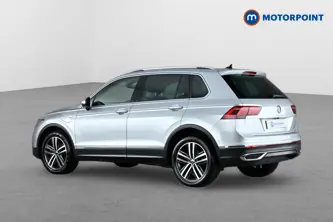 Volkswagen Tiguan Elegance Automatic Petrol Plug-In Hybrid SUV - Stock Number (1648613) - Passenger side rear corner