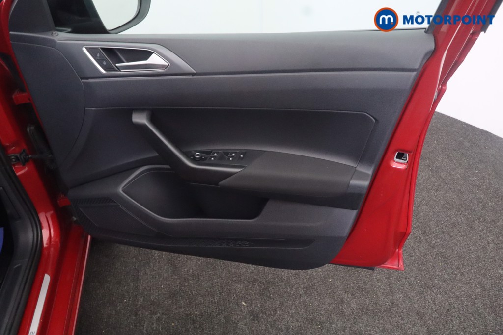 Volkswagen Taigo R-Line Automatic Petrol SUV - Stock Number (1648853) - 17th supplementary image