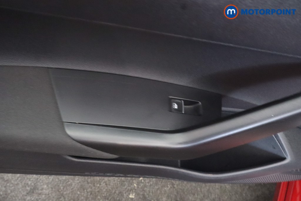 Volkswagen Taigo R-Line Automatic Petrol SUV - Stock Number (1648853) - 35th supplementary image