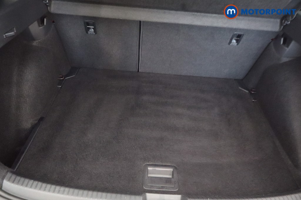Volkswagen Taigo R-Line Automatic Petrol SUV - Stock Number (1648853) - 44th supplementary image