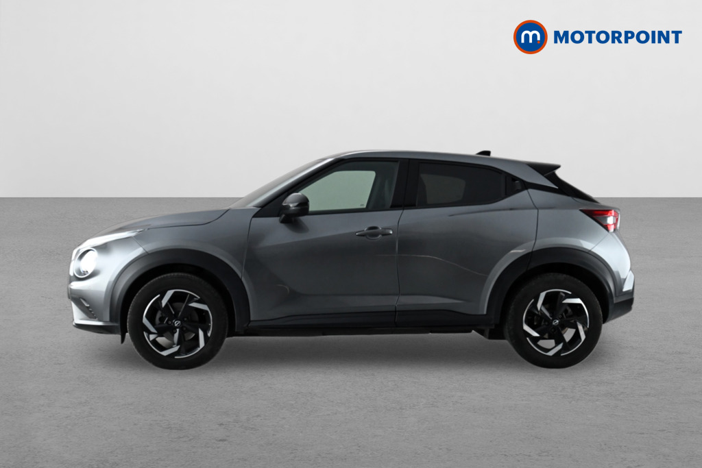 Nissan Juke N-Connecta Manual Petrol SUV - Stock Number (1649858) - Passenger side