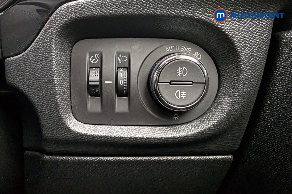 Vauxhall Corsa GS Manual Petrol Hatchback - Stock Number (1650171) - 16th supplementary image
