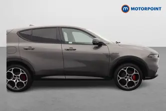 Alfa Romeo Tonale Veloce Automatic Petrol Plug-In Hybrid SUV - Stock Number (1650539) - Drivers side