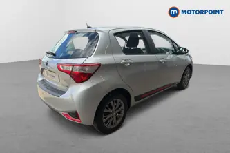 Toyota Yaris Icon Automatic Petrol-Electric Hybrid Hatchback - Stock Number (1650594) - Passenger side rear corner