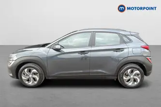 Hyundai Kona Se Connect Automatic Petrol-Electric Hybrid SUV - Stock Number (1650632) - Drivers side