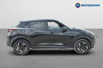 Nissan Juke N-Connecta Manual Petrol SUV - Stock Number (1650657) - Passenger side