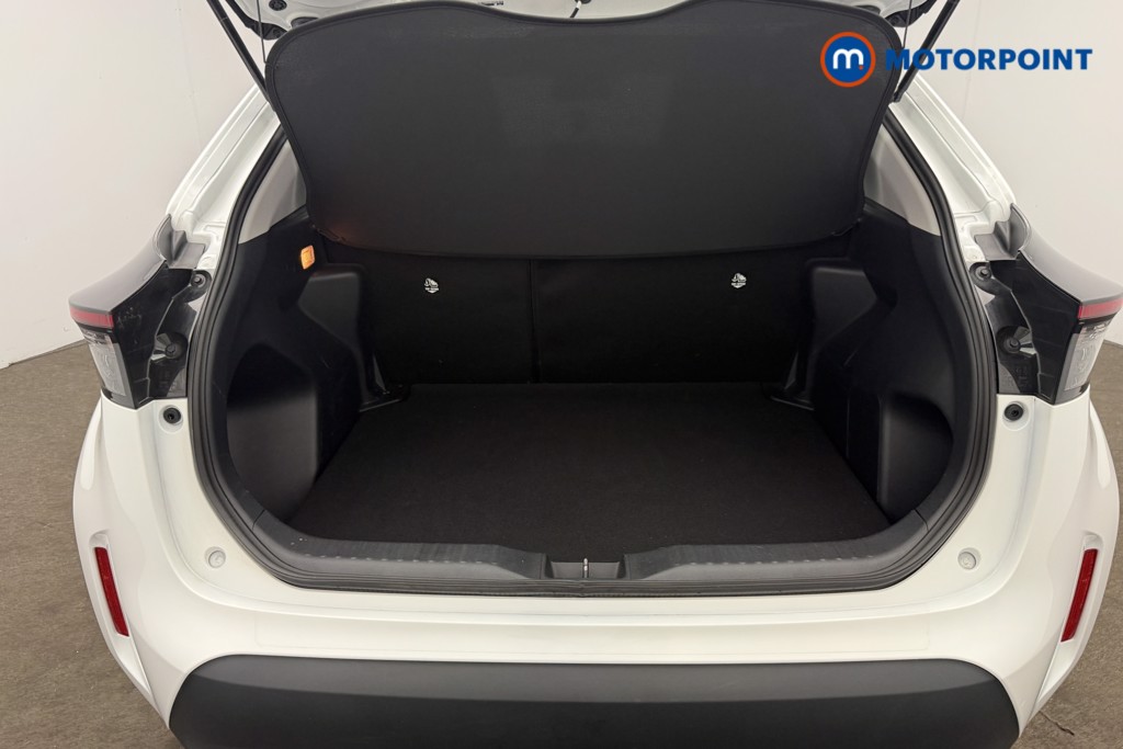 Toyota Yaris Cross Icon Automatic Petrol-Electric Hybrid Estate - Stock Number (1651339) - 5th supplementary image