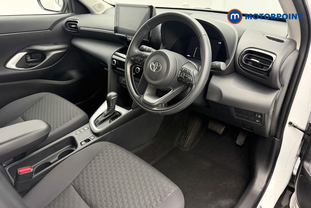 Toyota Yaris Cross Icon Automatic Petrol-Electric Hybrid Estate - Stock Number (1651339) - 6th supplementary image