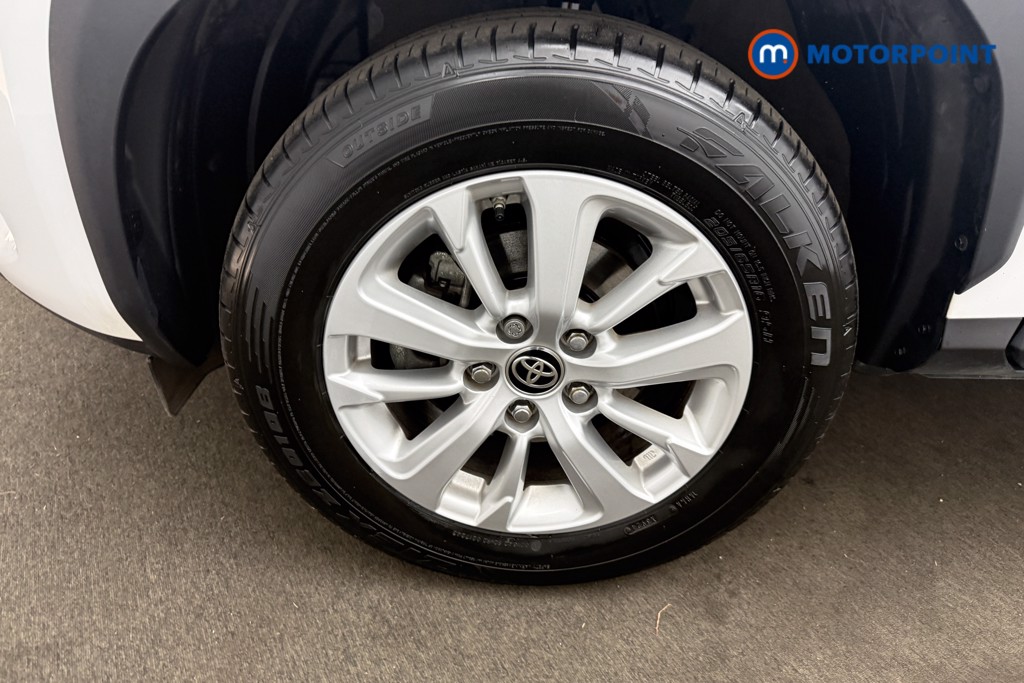 Toyota Yaris Cross Icon Automatic Petrol-Electric Hybrid Estate - Stock Number (1651339) - 25th supplementary image
