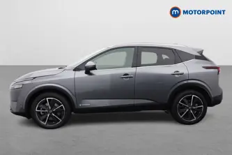 Nissan Qashqai Tekna Automatic Petrol-Electric Hybrid SUV - Stock Number (1651420) - Passenger side