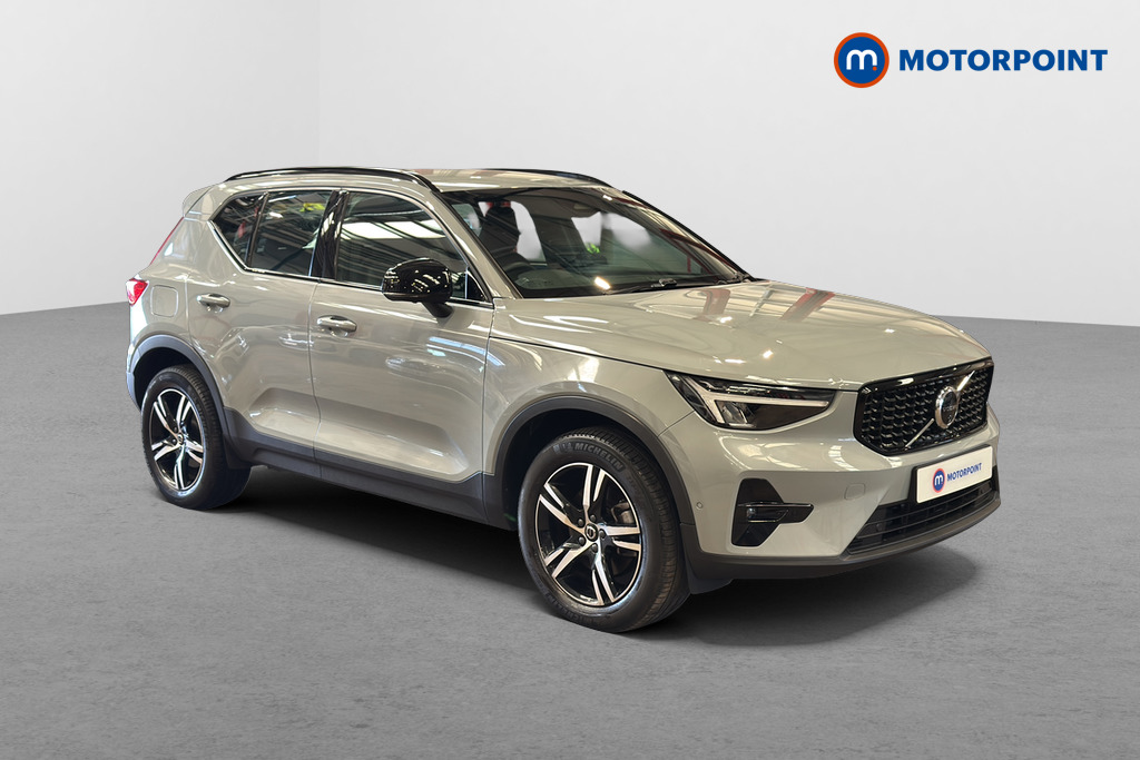 Volvo Xc40 Plus Automatic Petrol SUV - Stock Number (1651630) - Drivers side front corner