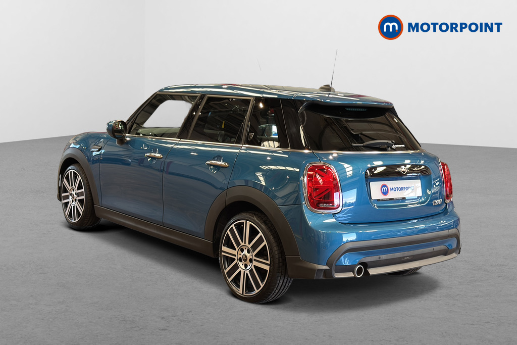 Mini Hatchback Cooper Exclusive Automatic Petrol Hatchback - Stock Number (1651653) - Drivers side rear corner