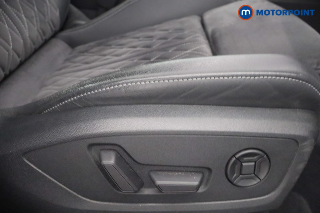 Audi A3 Edition 1 Automatic Diesel Hatchback - Stock Number (1652155) - 14th supplementary image