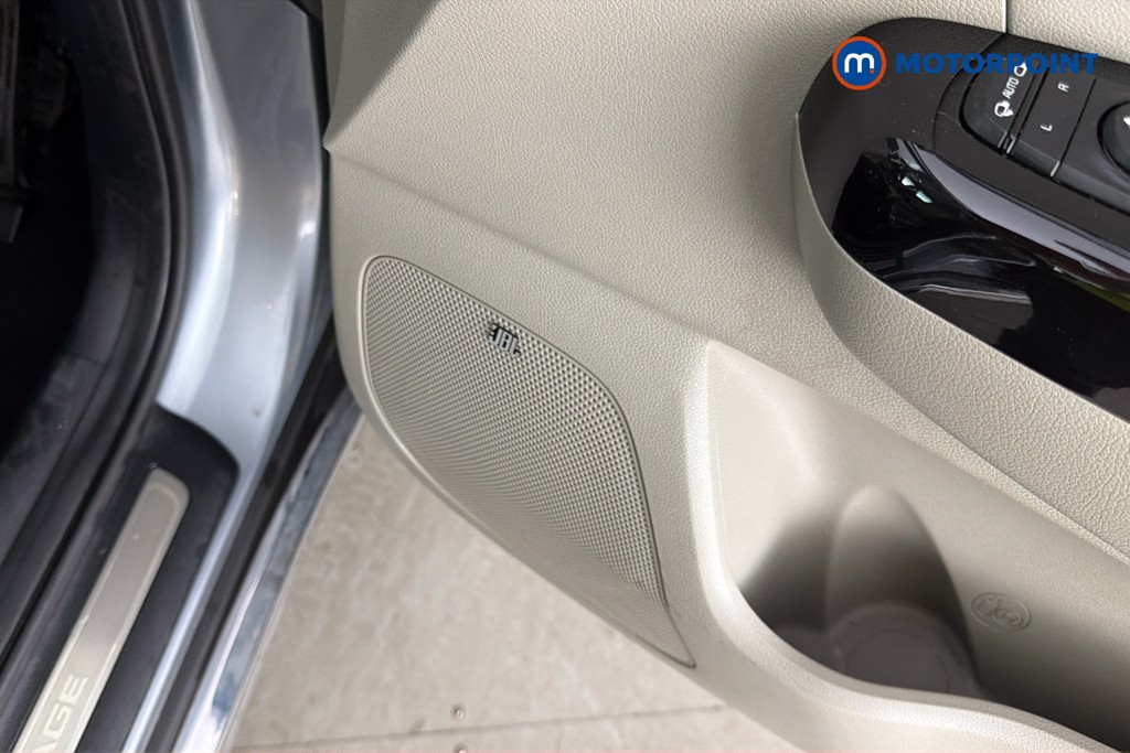 KIA Sportage Platinum Edition Manual Petrol SUV - Stock Number (1652525) - 21st supplementary image