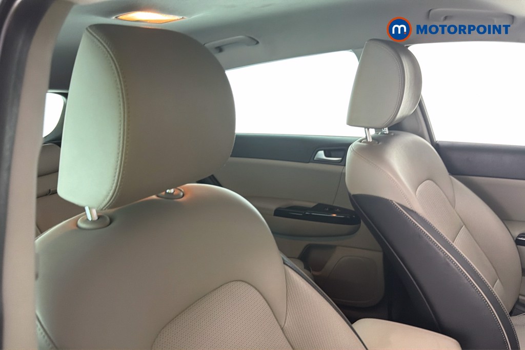 KIA Sportage Platinum Edition Manual Petrol SUV - Stock Number (1652525) - 23rd supplementary image