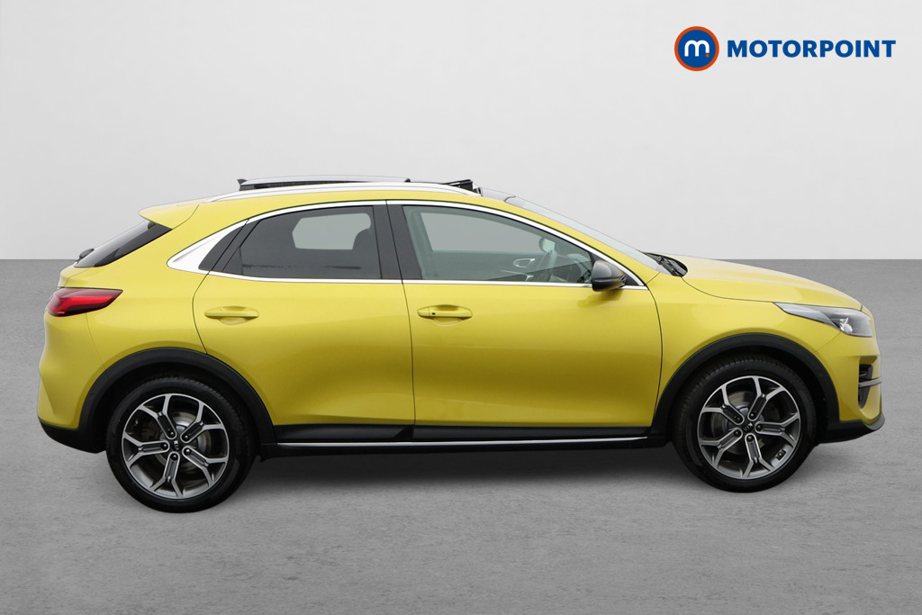 KIA Xceed First Edition Manual Petrol Hatchback - Stock Number (1652594) - Drivers side