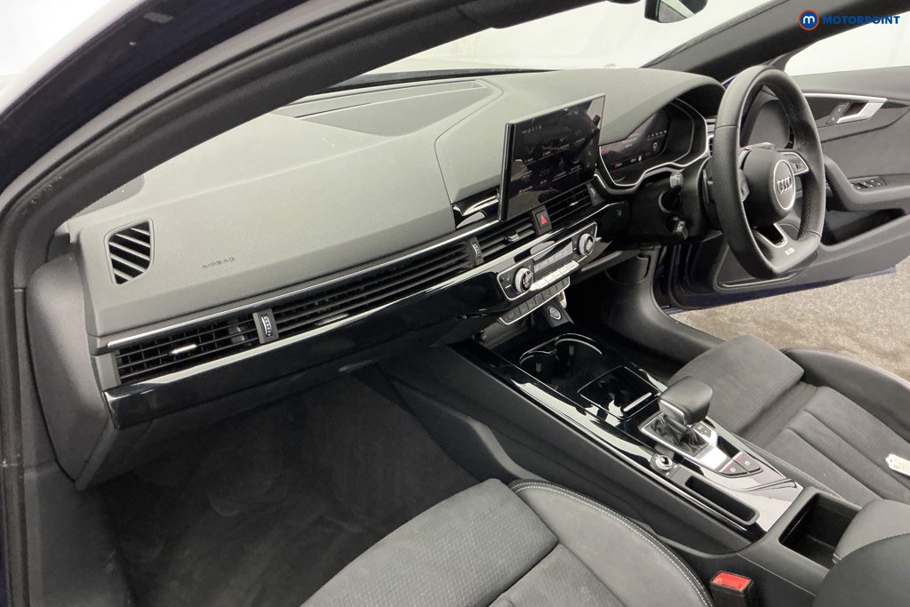 Audi A4 Black Edition Automatic Petrol Estate - Stock Number (1652740) - 9th supplementary image