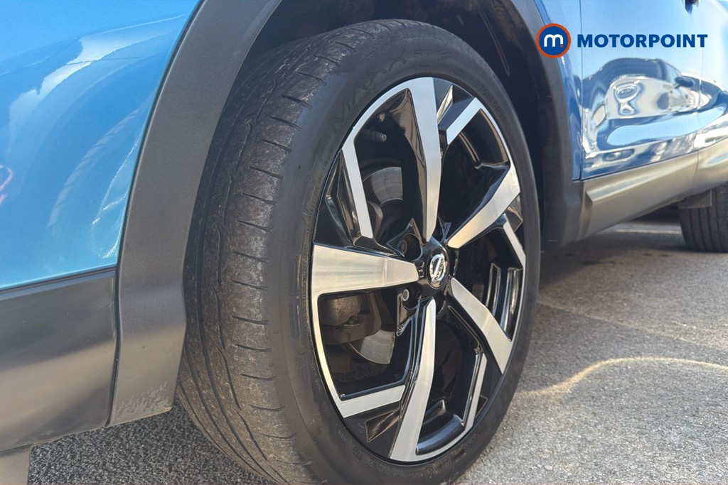 Nissan Qashqai N-Motion Automatic Petrol SUV - Stock Number (1653019) - 47th supplementary image