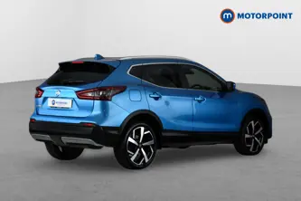 Nissan Qashqai N-Motion Automatic Petrol SUV - Stock Number (1653019) - Drivers side rear corner