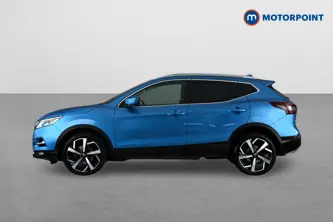 Nissan Qashqai N-Motion Automatic Petrol SUV - Stock Number (1653019) - Passenger side