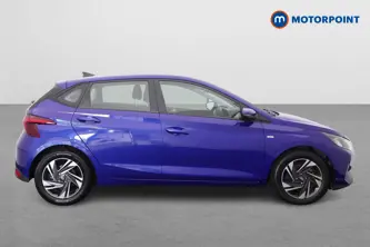 Hyundai I20 Se Connect Manual Petrol Hatchback - Stock Number (1653212) - Drivers side