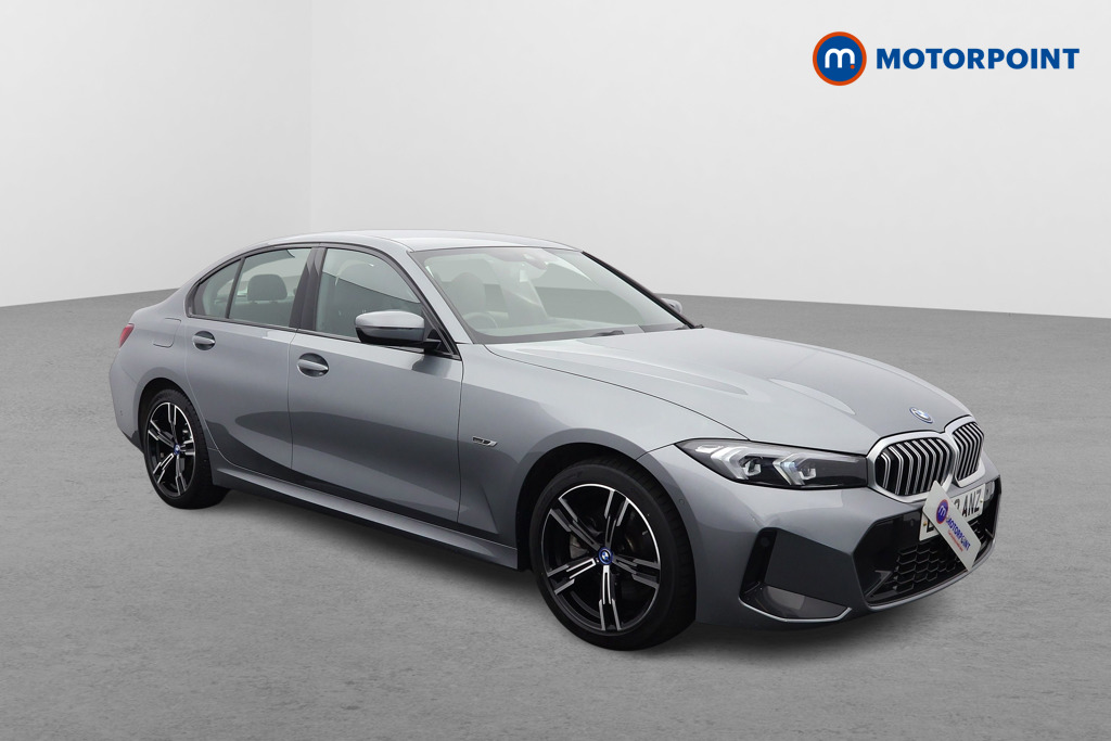 BMW 3 Series M Sport Automatic Petrol Plug-In Hybrid Saloon - Stock Number (1653214) - Drivers side front corner