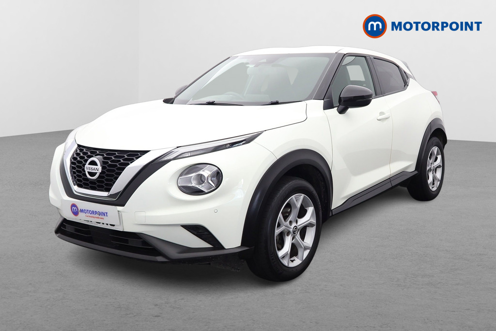 Nissan Juke N-Connecta Manual Petrol SUV - Stock Number (1653216) - Passenger side front corner