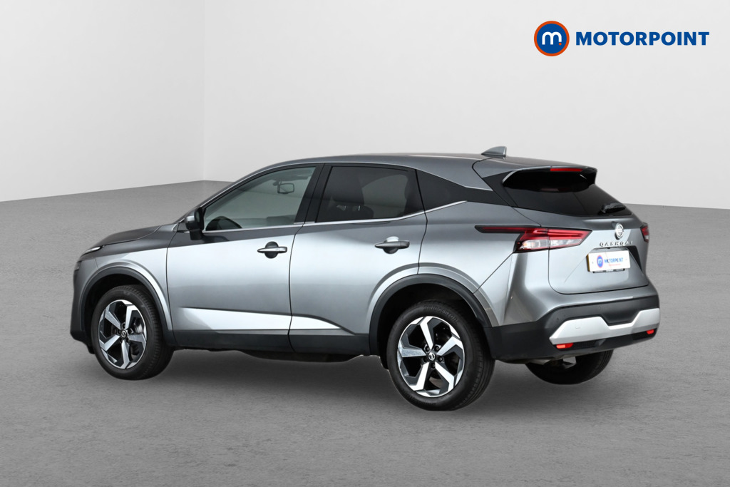 Nissan Qashqai N-Connecta Manual Petrol SUV - Stock Number (1653218) - Passenger side rear corner