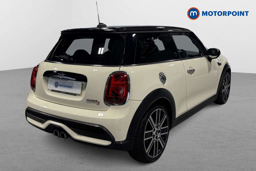 Mini Hatchback Cooper S Exclusive Automatic Petrol Hatchback - Stock Number (1653365) - Drivers side rear corner