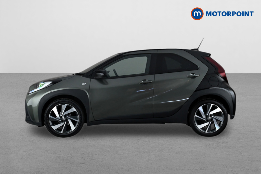 Toyota Aygo X Edge Manual Petrol Hatchback - Stock Number (1653478) - Passenger side
